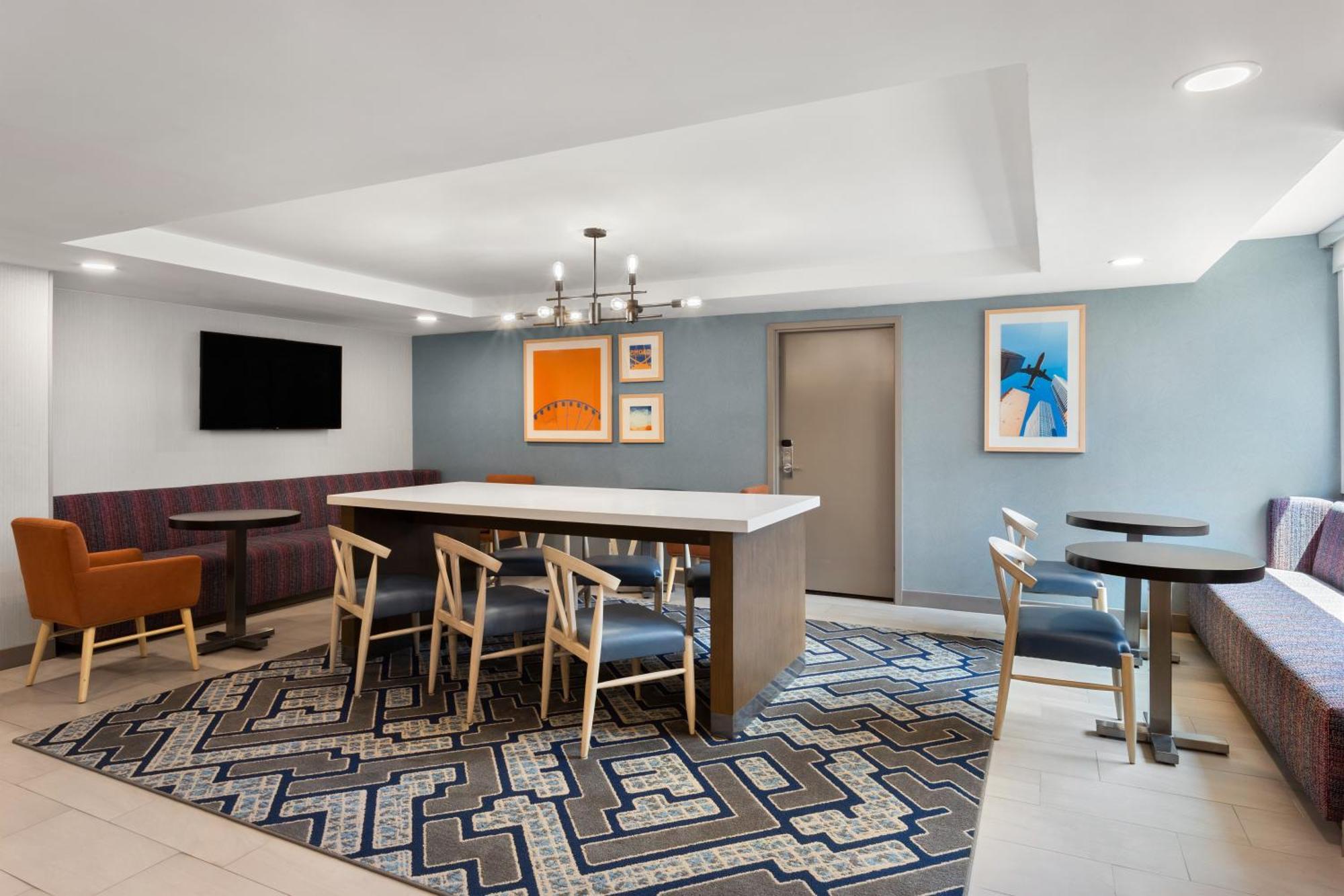 Holiday Inn Express Atlanta Airport - North, An Ihg Hotel College Park Eksteriør billede