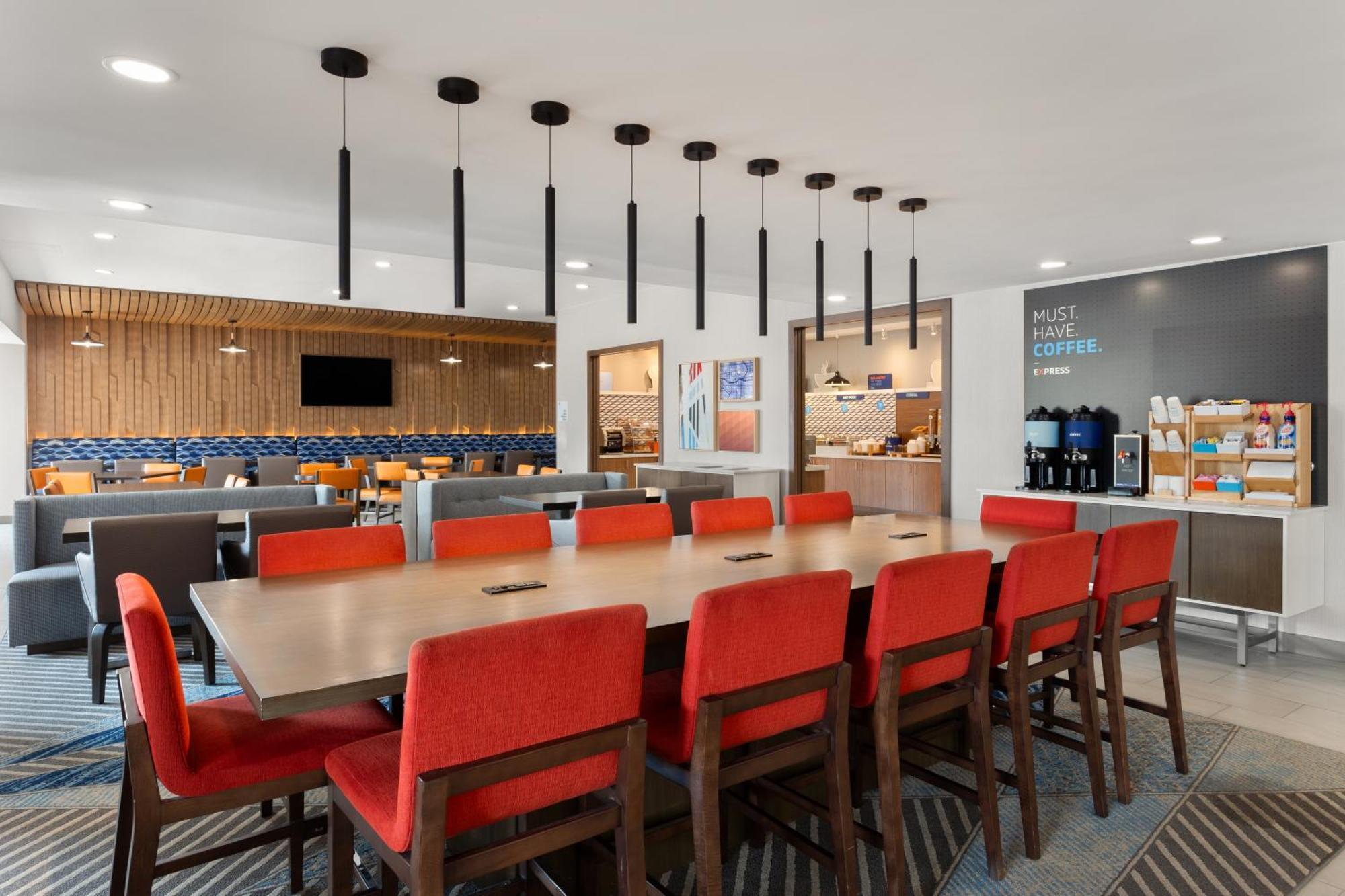 Holiday Inn Express Atlanta Airport - North, An Ihg Hotel College Park Eksteriør billede