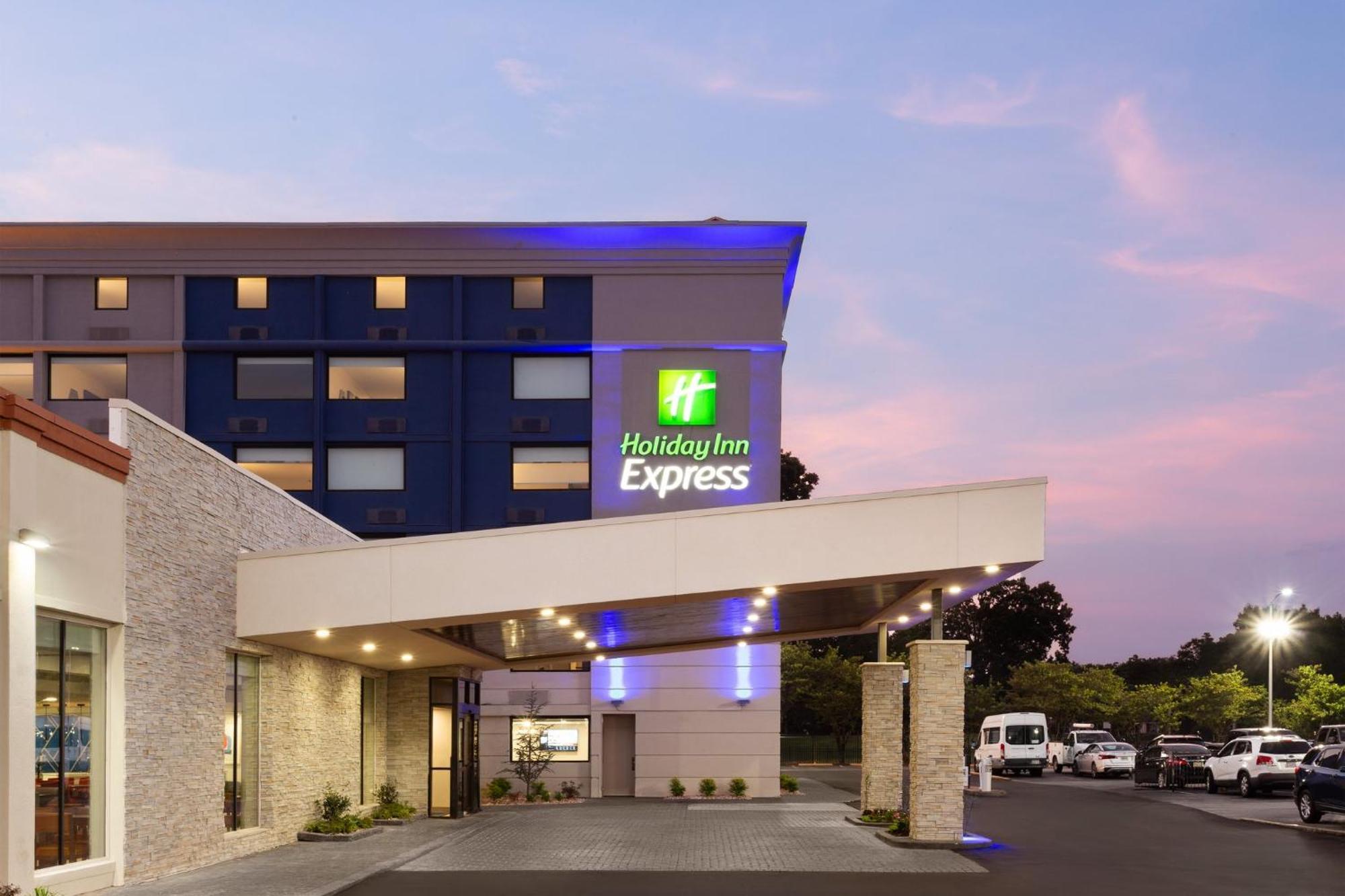 Holiday Inn Express Atlanta Airport - North, An Ihg Hotel College Park Eksteriør billede